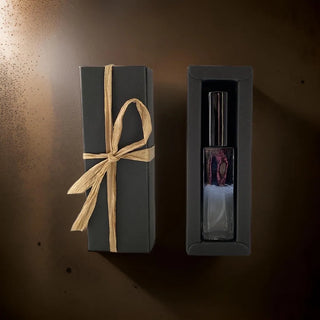 Airy clean fragrance for men and women