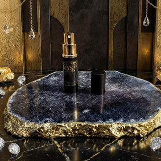 Premium elegant mens perfume rich warm fragrance