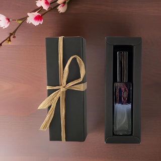 Signature gourmand masculine perfume with mint accords